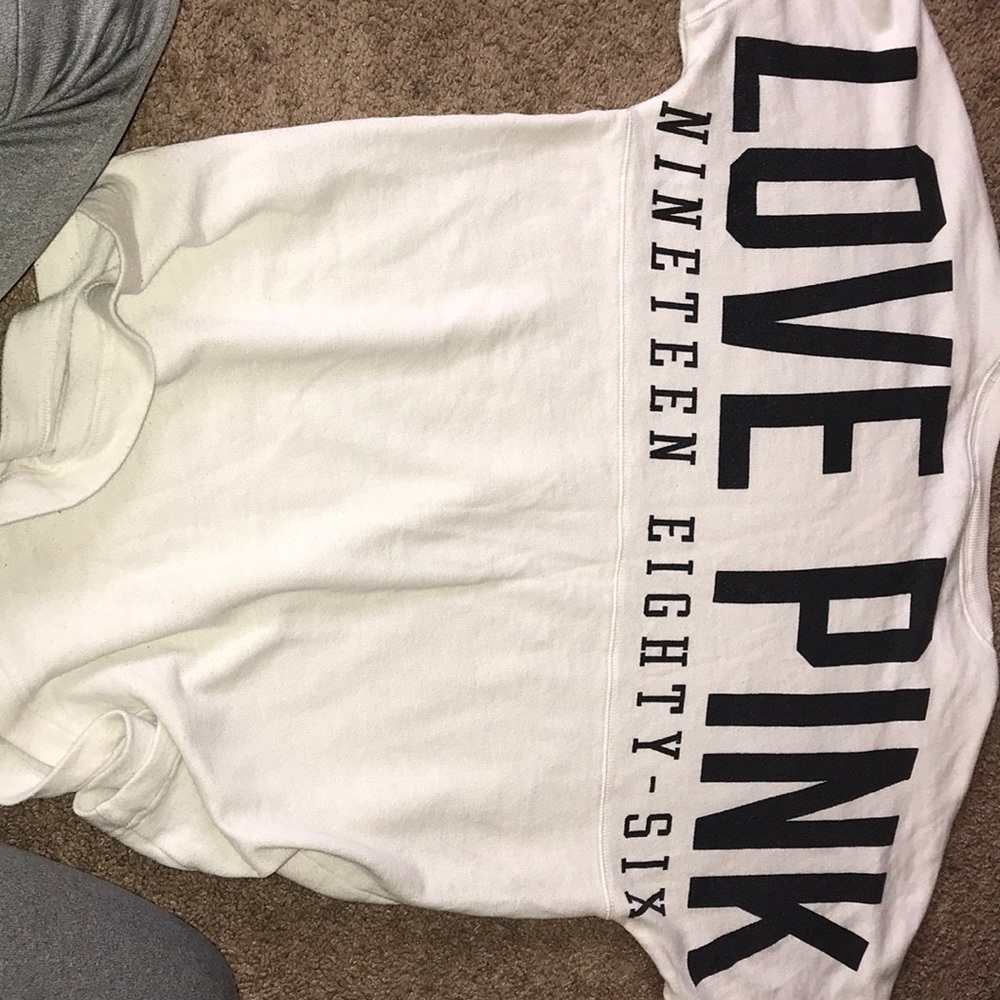 Pink white pull over - Picture 3 of 4